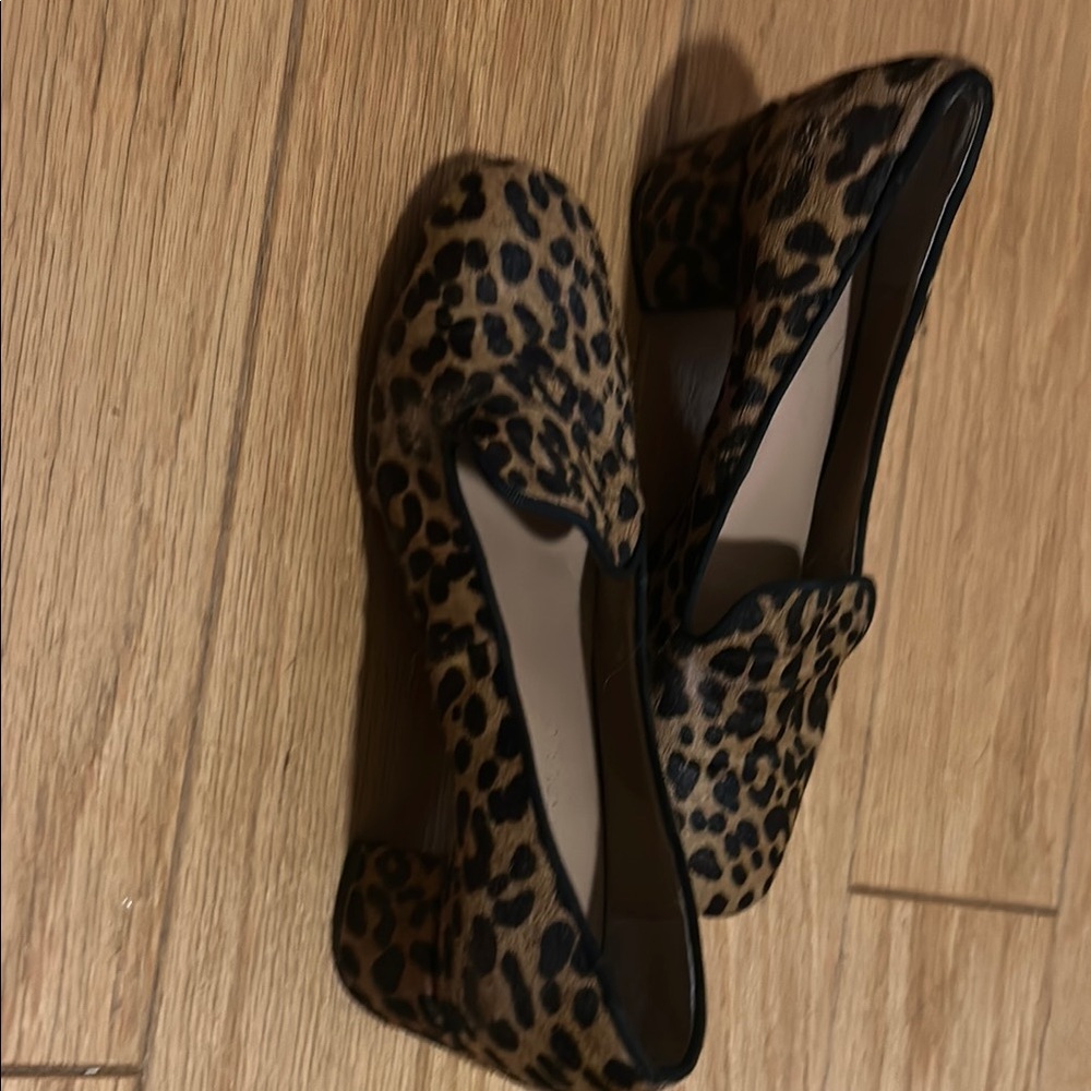 Banana Republic Leopard Print hair calf Women's block heeled Loafers - Picture 6 of 12